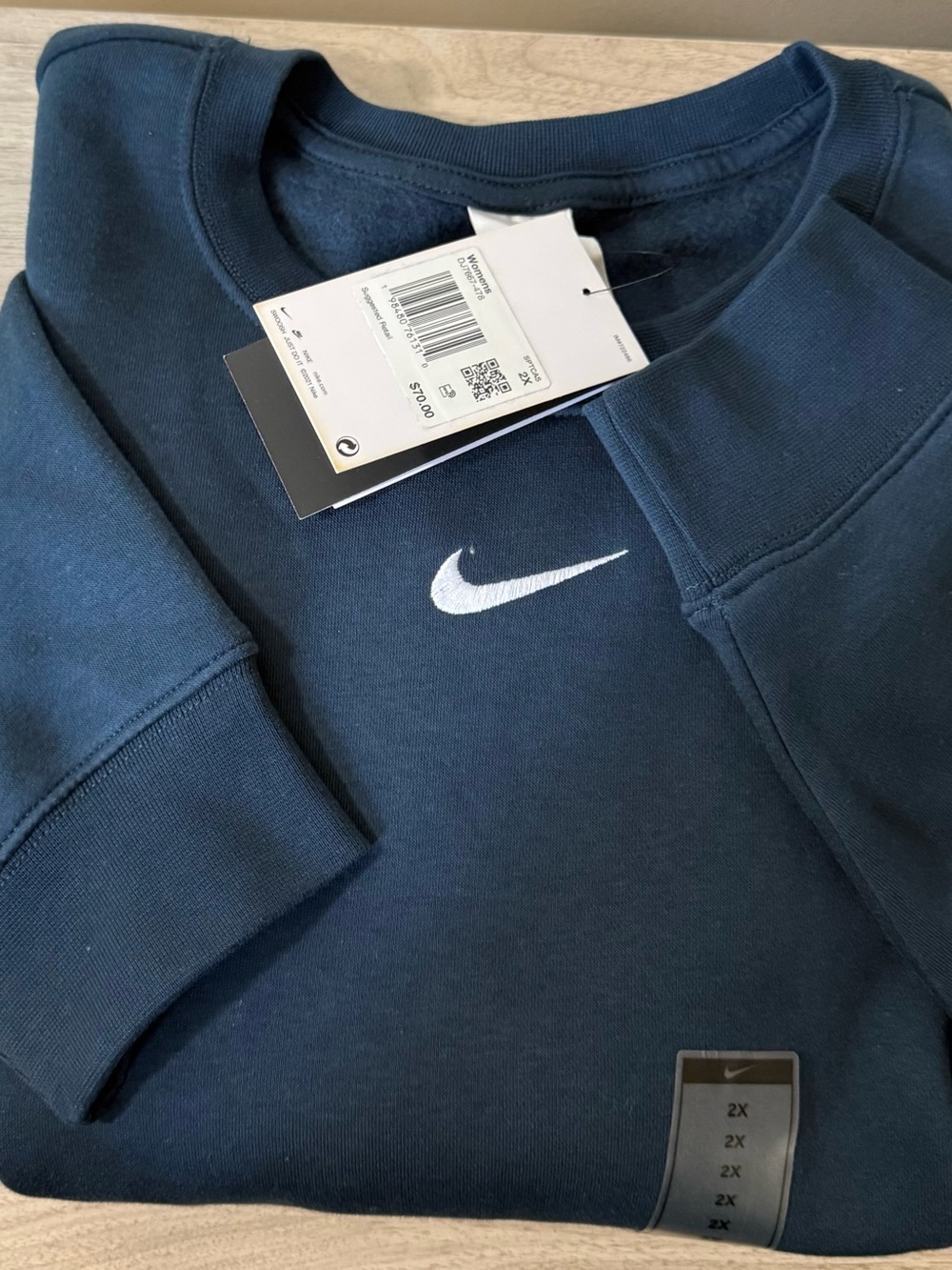 Nike Women’s Dark Blue Crewneck Sweatshirt with White Swoosh